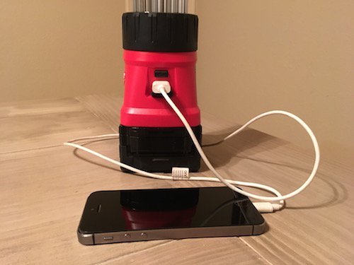 M18 Lantern and Floodlight USB Charger