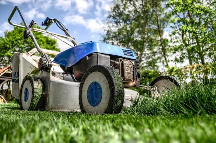 How to Fix a Lawnmower that Won’t Start