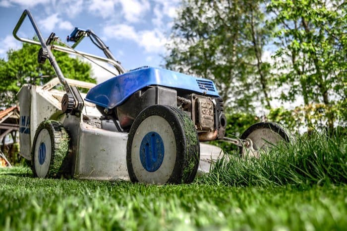 How to Fix a Lawnmower that Won’t Start