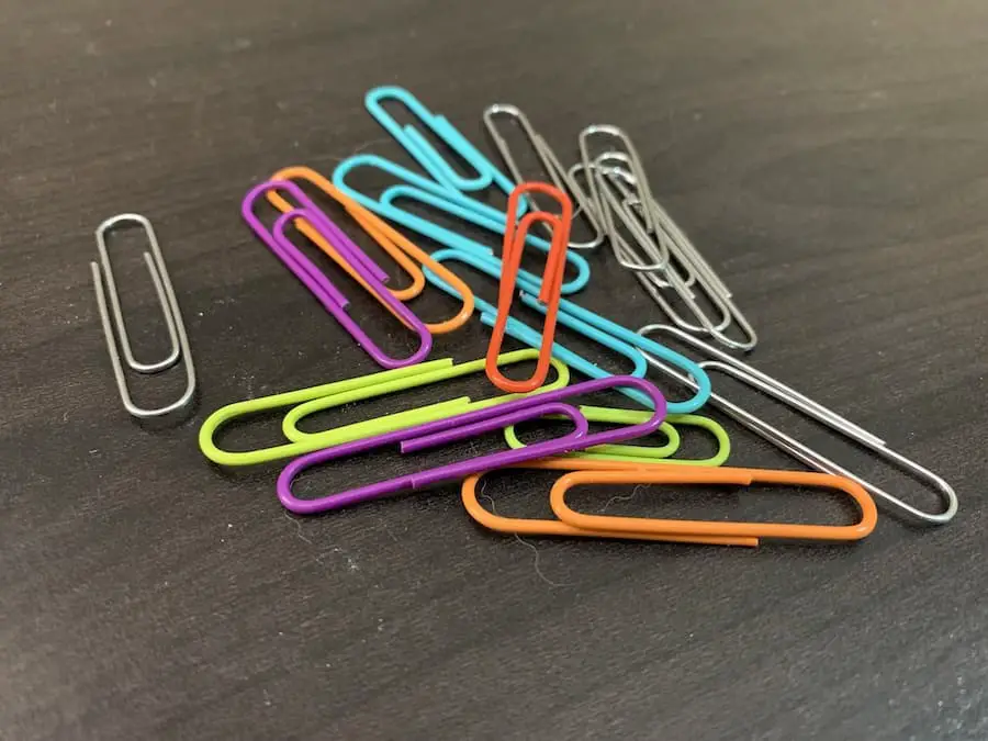 47 Survival Uses for Paper Clips